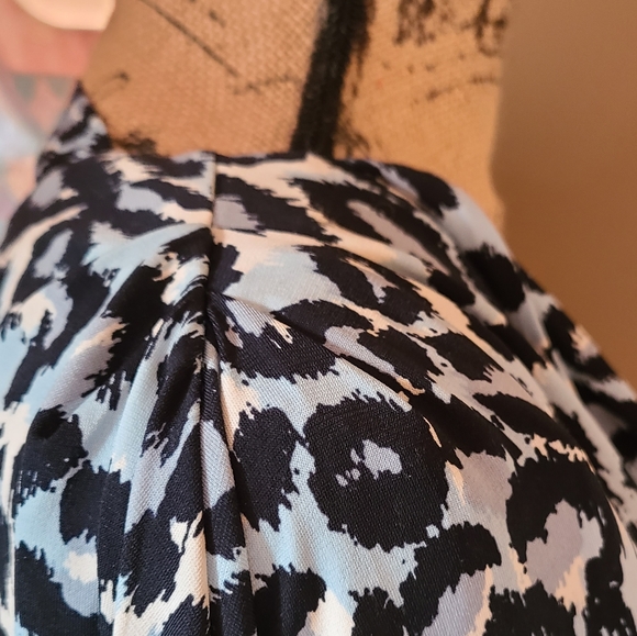 COPY - Michael Michael Kors Animal Print Blouse L… - Picture 7 of 7